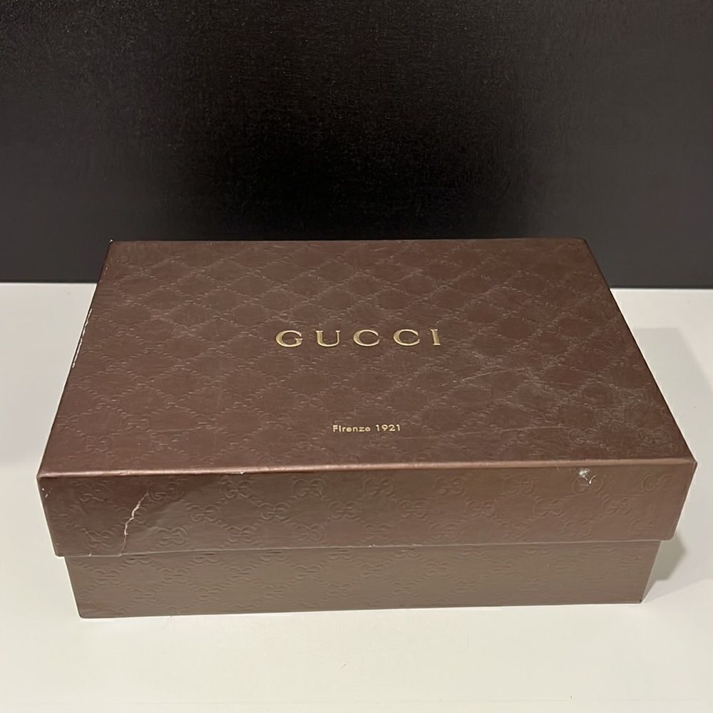 Gucci Patent Peep Toe Heels - Picture 9 of 10